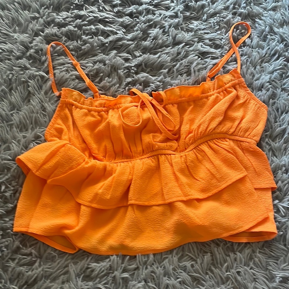 ruffle top